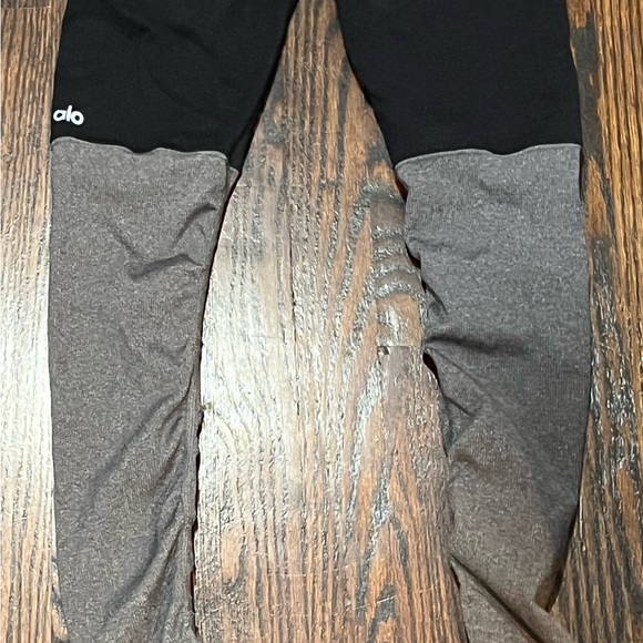 All gray and black leggings - Picture 2 of 2